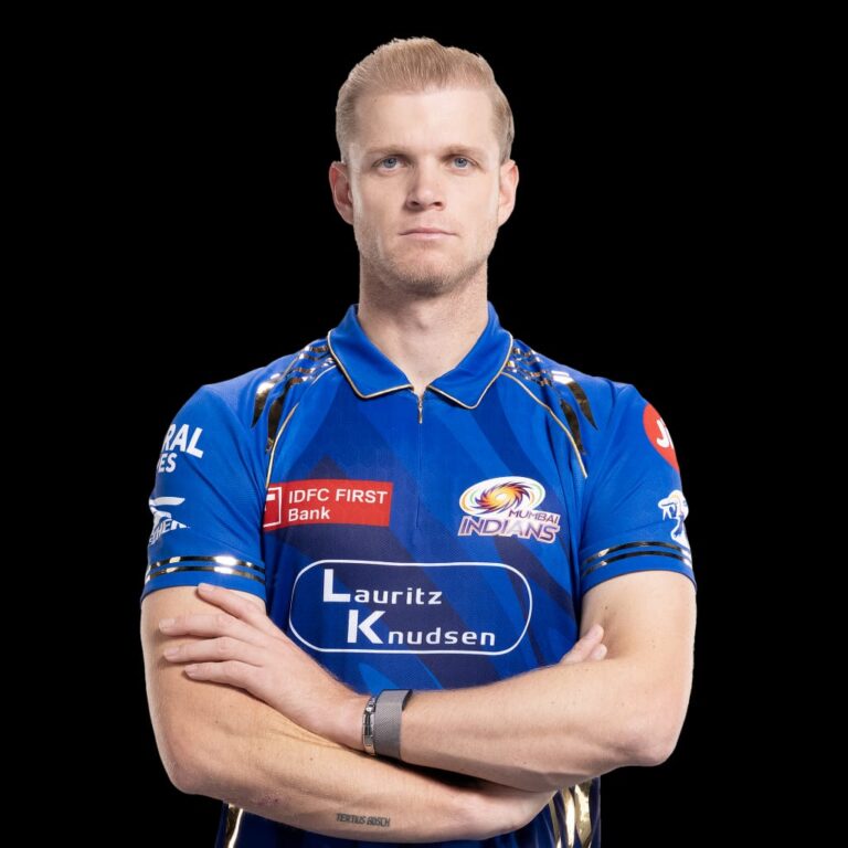 Viral Videos : Corbin Bosch One Handed Catch Dismisses Pant